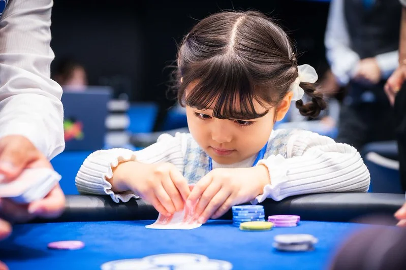 青少年POKER課程
