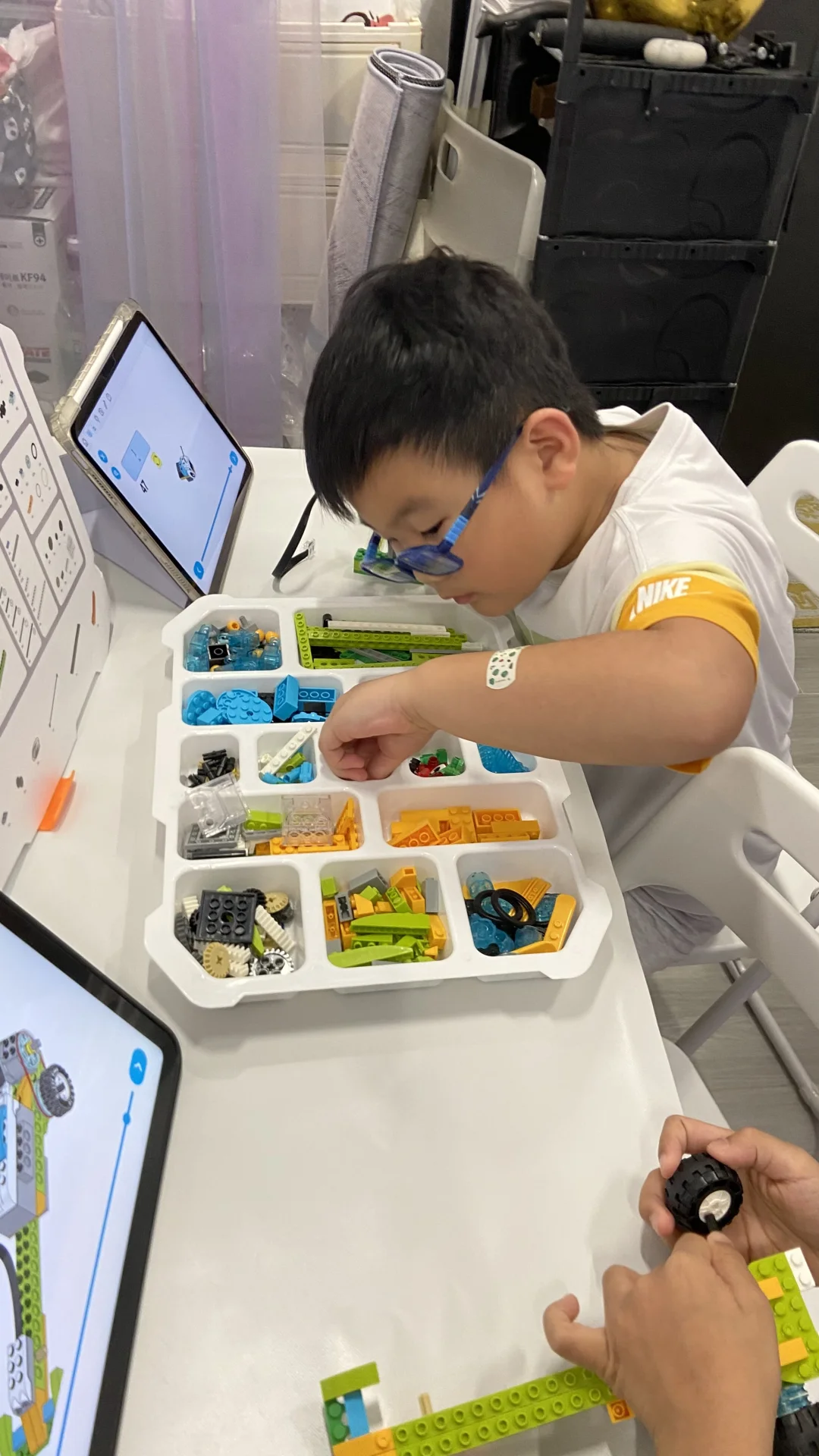 🗓️八月份週末 STEM 證書課程 LEGO🤖【機器人工程師：智造未來之旅】✨ 限時優惠🔥 【$2,800 任選 4 堂（共 12 小時）】 🔥最後5名